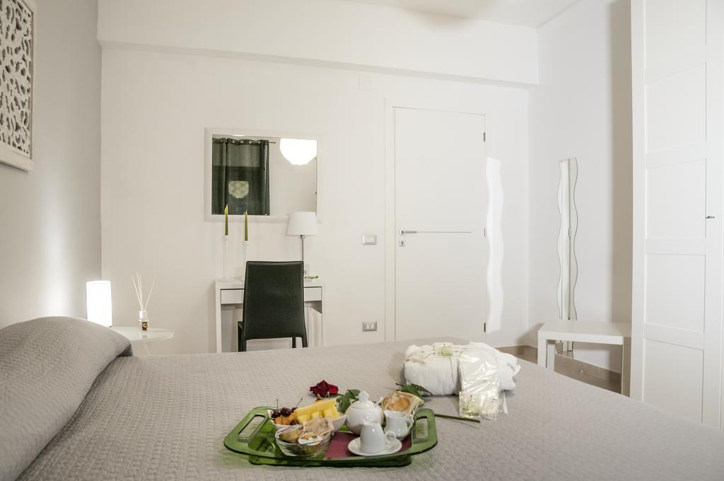 Bed and Breakfast Due Passi Палермо Номер фото